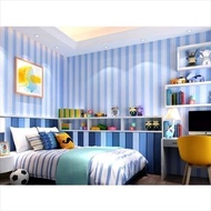 wallpaper stiker dinding ruang tamu kamar salur putih biru minimalis