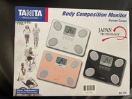 Tanita Body Composition Monitor (可計算脂肪率的磅）