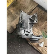 4D56U Triton Compressor Bracket