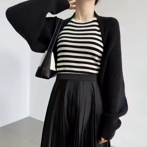 Short Style Shawl Coat Women Knitted Cardigan Shawl Loose Bat Sleeves Solid Color Knitting Coat Autu