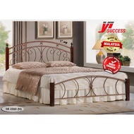 Yi Success Florida Metal Queen Bed Frame / Wooden Post Metal Bed Frame / Queen Metal Bed / Katil Queen Besi / Katil Besi