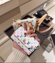 Lv白三彩限定新款 LV xTM 6匙鑰匙包M14092