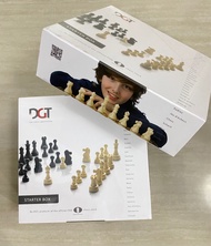 DGT Complete Chess Set Chessboard with Chess Pieces Starter Box