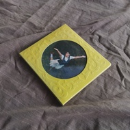 Idgitaf CD - Secretary under the rain - Seal