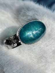 魔鬼海藍寶大蛋面純銀設計手鐲 I 鯨遊星海 靜謐之聲