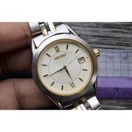 Second-Hand Japanese Vintage Watch Seiko 7N42 9100 Roman Numeral Dial Men's Quartz System Round 40mm
