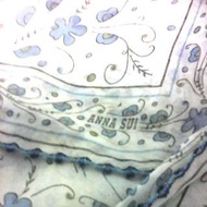 ANNA SUI 正方型 絲巾 領巾 30*30公分原價2380現890郵寄或超商: +60