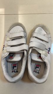 Fila 小白鞋 魔鬼氈