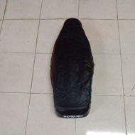 SEAT COVER SUZUKI RG BERJAHIT GETAH TIDAK PERLU STAPLER SARUNG JER