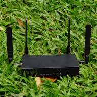 Edup AZ803 Industrial 4G Wifi transmitter, 300Mbps speed, 1 LAN port, 4 WAN ports