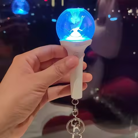 Kpop NMIXX Mini Light Stick Keychains LILY HAEWON SULLYOON BAE JIWOO KYUJIN Lights Keyrings Bag Pend