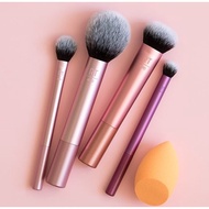 % Real Technique Brush Set