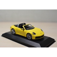 Mini Cut Minichamps 1: 43 Porsche Porsche 911 (992) Targa 4S Yellow, Limited 504