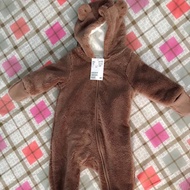 Hm kid size 4-6m newtag