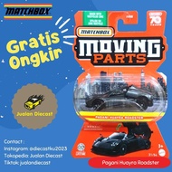 Matchbox Moving Parts Pagani Huayra Roadster Hitam