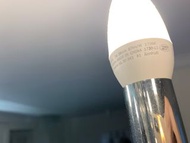IKEA 3W=40W LED 2700K細螺絲頭燈泡，每個$12