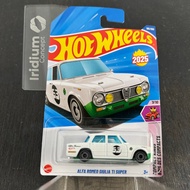 HIJAU Hot Wheels Alfa Romeo Giulia TI Super White Green Original Hotwheels