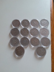 香港:前殖民地:(大1元硬幣):女皇頭:全部1972年:(平賣):共14個