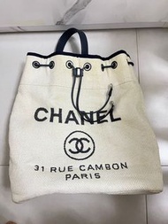 Chanel 帆布水桶包