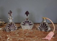 法國 深雕刻 水晶玻璃 香水 香氛 (三件組) 香水瓶   歐洲老件 g0713【卡卡頌  歐洲古董】