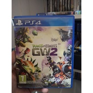 Plants VS Zombies Garden Warfare 2 PS4 Game Used (Disc has deep scratches but works fine)