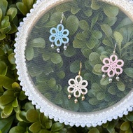 【滴答答】316L醫療鋼梭編蕾絲耳環(五色可選)