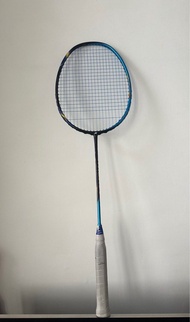 Yonex Astrox 77