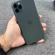 Apple iPhone 11 Pro Max 256G 6.7寸大螢幕，電池效能100 %，功能全部正常運作，已...