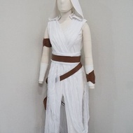 Rey Skywalker white costume - Star Wars cosplay