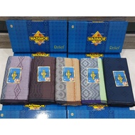 SARUNG TENUN WADIMOR RELIEF KAIN PELIKAT CORAK TENUNAN PREMIUM MOTIF KEMBANG