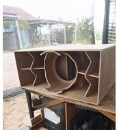 Dragon 8 inch Speaker Box