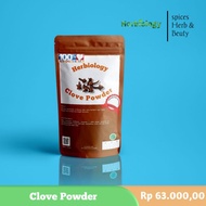Clove powder Clove powder