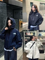 THE NORTH FACE連帽拼接刺繡衝鋒衣