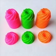 12 pcs twister cake molds acuan kek loyang