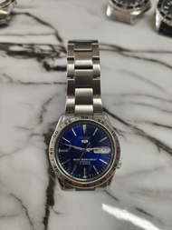 SEIKO 5 藍面自動機械錶