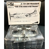 Cafereo 1/144 A-1H Skyraider Aircraft VA-176 USS.Intrepid Navy Ship Base