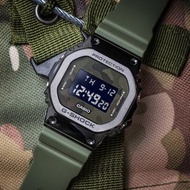 Men's CASIO G-SHOCK watch GM-5600B   Army Green