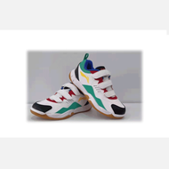 รองเท้าแบดมินตัน Li Ning Flying Ground IIjr รองเท้าฝึกซ้อมกีฬาสำหรับเด็กและเยาวชน รองเท้ากีฬาแบบป้อง