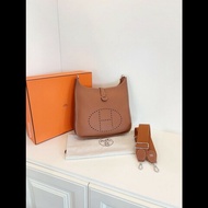 Hermes evelyne29 伊芙琳 金棕銀扣