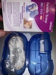 電子耳溫計 Omron (9成新）（送原裝用耳套保衛生）