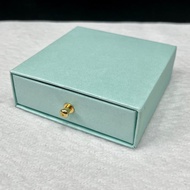 กล่องใส่เครื่องประดับ Jewelry Box (Pin) สีเขียวมิ้นท์ Mint กล่องของขวัญ กล่องกระดาษ แบบดึงลิ้นชัก มีฟองน้ำด้านใน