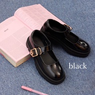 Minx รุ่น Jennie รองเท้าทรง Maryjane loafer เสริมพื้น 1.5 นิ้ว หัวเข็มขัดดอกไม้