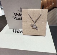 (有現貨！不用提問) 2026秋冬 Vivienne Westwood RIRA Pendant 925銀 邱比特箭 土星 Logo 頸鍊 頸鏈 項鍊 項鏈 (保証正貨及全新) 銀色 專櫃價2290