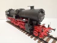 1/35 德國帝國鷹 52 蒸汽火車模型（連展示盒） 
