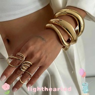 LIGHTHEARTED Bracelet, Metal Wide Cuff Design Wide Cuff Bracelet, Fashion Chunky Style Open Spring C