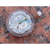 Watch Accessories Brand New Pearl 2813 Movement Three-Hand with Calendar Domestic 8205 8215 Automati