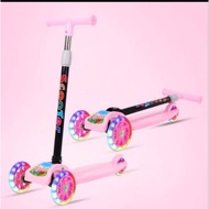 Scooter Kick board 3-wheeled children's Scooter with lights Folding Scooter/ Toys