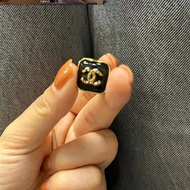 Chanel 經典黑金方塊耳環 //全新//