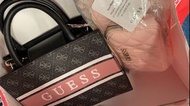 Guess 手袋