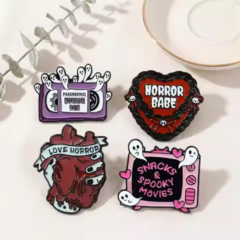 4PCS Horror Enamel Pin Set, Halloween Spooky Brooches, Paranormal Horror Fan Heart Anatomy Snack and